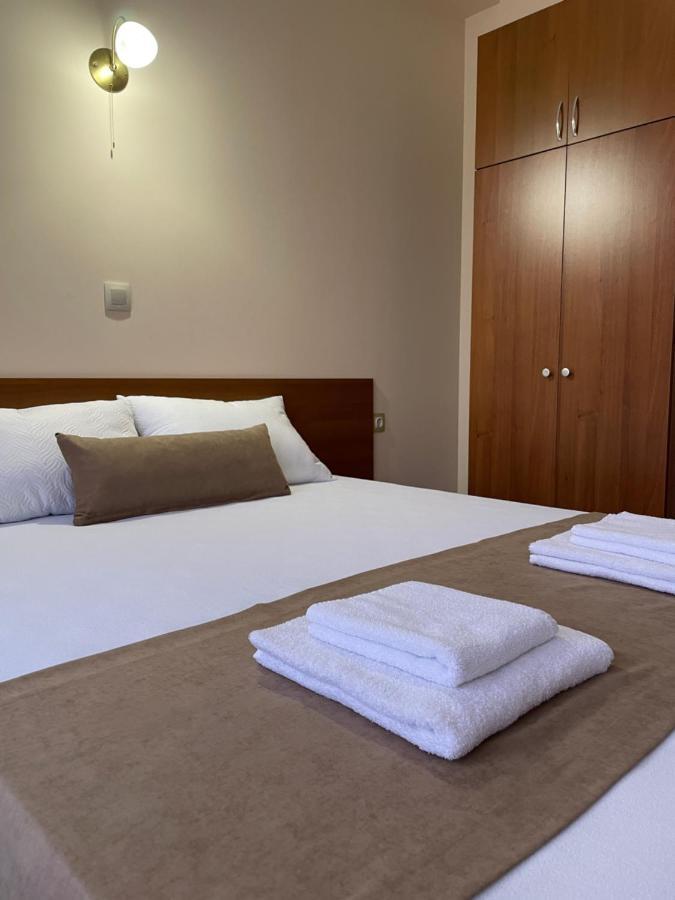 Helios Hotel Ставрос Екстер'єр фото
